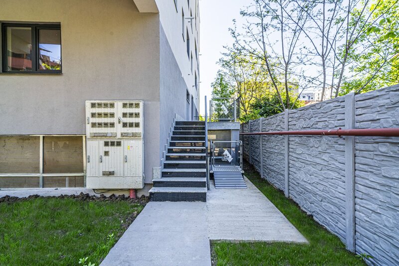 Militari Pacii, apartament 2 camere, 57 mp, decomandat, etaj 1/4,  comision 0%